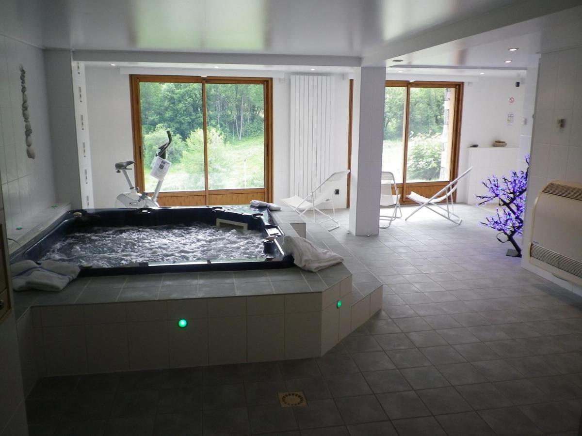 Chalet Beausoleil 4 Etoiles - Prestige - Au Pied Du Col De La Croix De Fer Saint-Sorlin-dʼArves エクステリア 写真